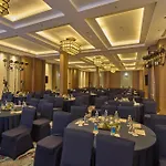 Iconiqa International Airport Hotel 5*