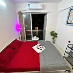 Happy House Kokilaben Hospital 1 Bhk *