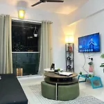 Happy House Kokilaben Hospital 1 Bhk Apartment