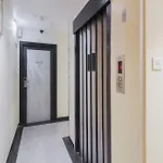 Townhouse Oak Shubhangan Near Juhu Hotel