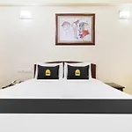 Hotel Townhouse Oak Shubhangan Near Juhu
