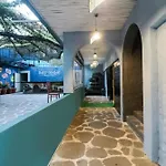 Townhouse Oak Shubhangan Near Juhu Hotel 4*