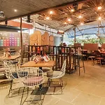 Townhouse Oak Shubhangan Near Juhu