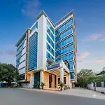 Fabhotel Aksa International - Nr Mumbai International Airport