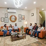 Fabhotel Vertigo Suites - Nr Bkc