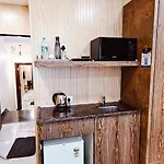 Tim Santacruz Airport Apartment Mumbai