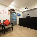 Hotel Fabexpress Highway Residency