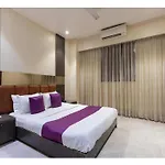 Oyster By Glitz Hotel 3*