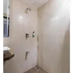 Oyster By Glitz Hotel 3*