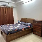 Comfy Stay With A Great View Near Oberoi Mall