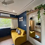 Sea-front 1-bhk At Carterroad * Mumbai
