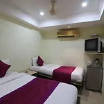 Palace 2*