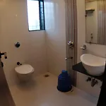 Fabhotel Kamran Residency - Nr Lbs Marg Hotel