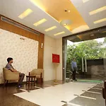 The Caliph Hotel, Near Powai Hotel 3*