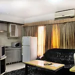 Landmark Apartment *