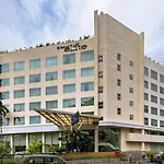 Hotel Kohinoor Elite Near Bkc
