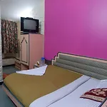 Hotel Everest