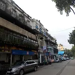 Hotel Everest