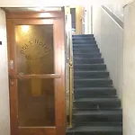 Pals Hotel