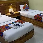 Guest house Orange International-santacruz