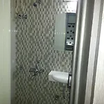 Nice Guest House Mumbai