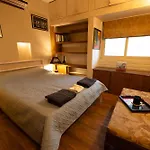 Cosy Artistic Apartment In Andheri H