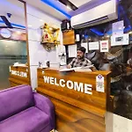 Aashray Residency And Boarding Hotel 3*