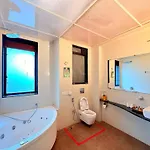 Hilltop Hideaway Party Friendly 4bhk Pool By Spacez Villa