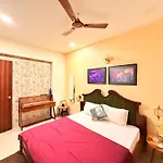 Villa Hilltop Hideaway Party Friendly 4bhk Pool By Spacez *