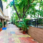 Mint Domestic Airport Suites
