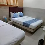 Kf Residency Hotel 2*