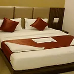 Hotel Flagship 83490 Hotel Bently Palace 3*