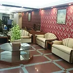 Hotel Mogul Palace - Near Masjid Bunder