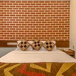 Mogul Palace - Near Masjid Bunder 3* Mumbai