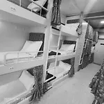 Stay Retreats At Marol Dorm - Near International Airport Mumbai