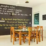 Gagal Home-Airport Suite