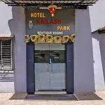 Oyo 845 Hotel Kailash Park
