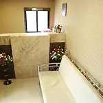 Royal Onix Inn 2*