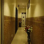 Royal Onix 2* Mumbai