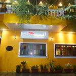 Mumbai Staytion Dorm- A Backpackers Hostel