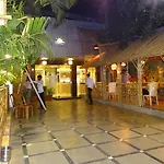 Hostel Sunshine Backpackers, Airport Mumbai