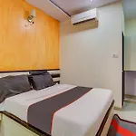Hotel Collection O Kurla Bkc