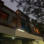 Treebo Lake Bloom Powai