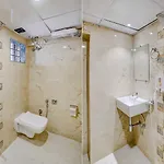 Fabexpress Alive - Nr Juhu Hotel 3*