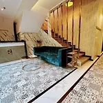 Hotel Rich