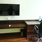 Country By Turtle & - Airport Hotel 3*