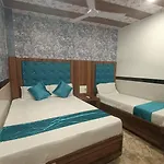 Hotel Tip Residency 3*