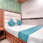 Hotel Tip Top Residency