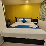 Aura - Near Malad Link Road