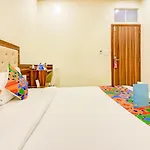 Axis International Hotel 3*